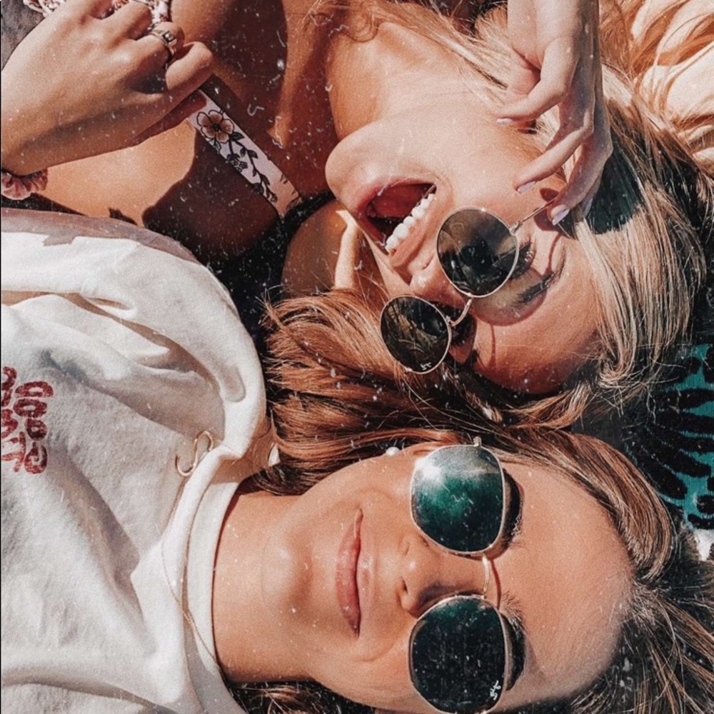 Meet your Posher, Maddie